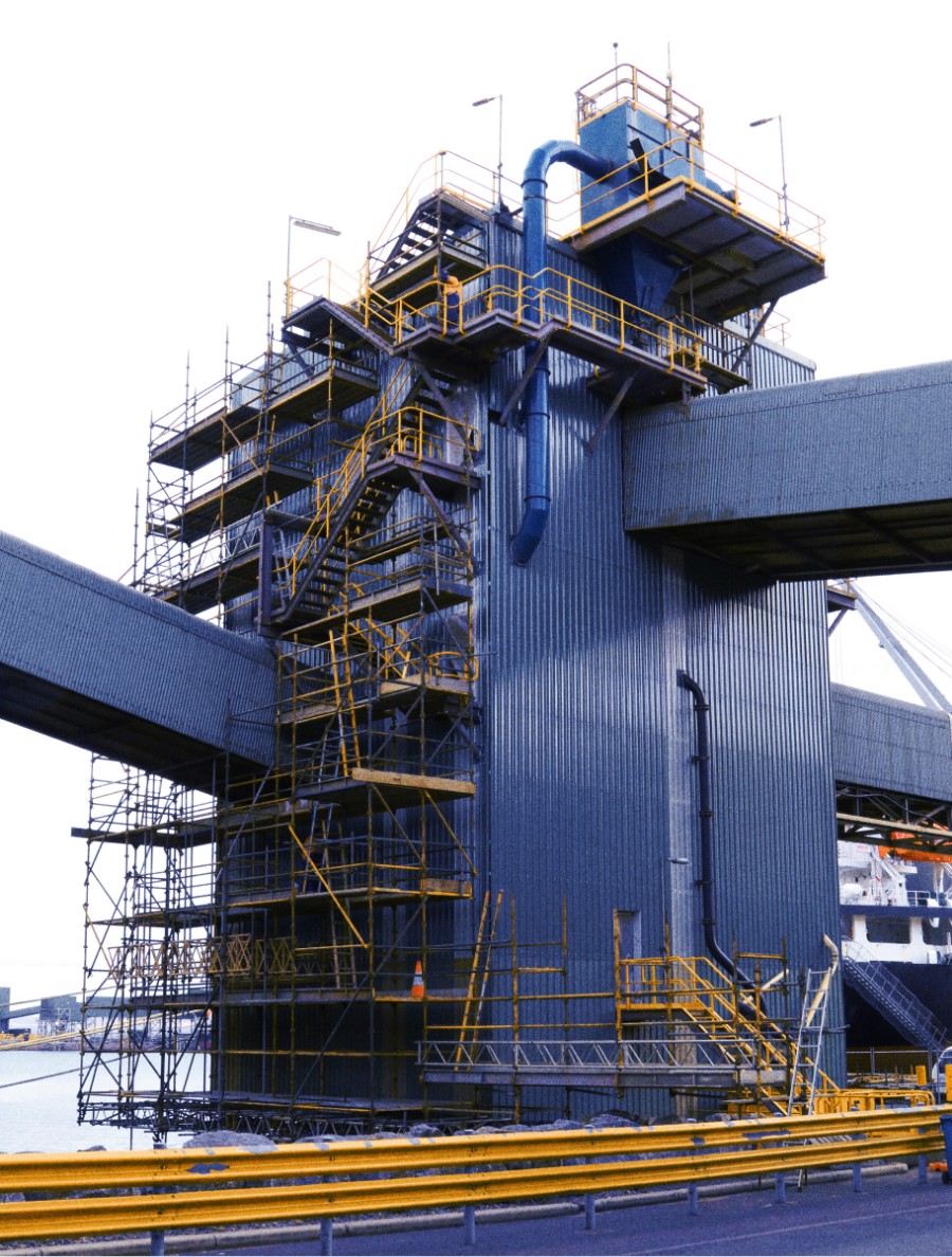 Scaffolding around a tin structure